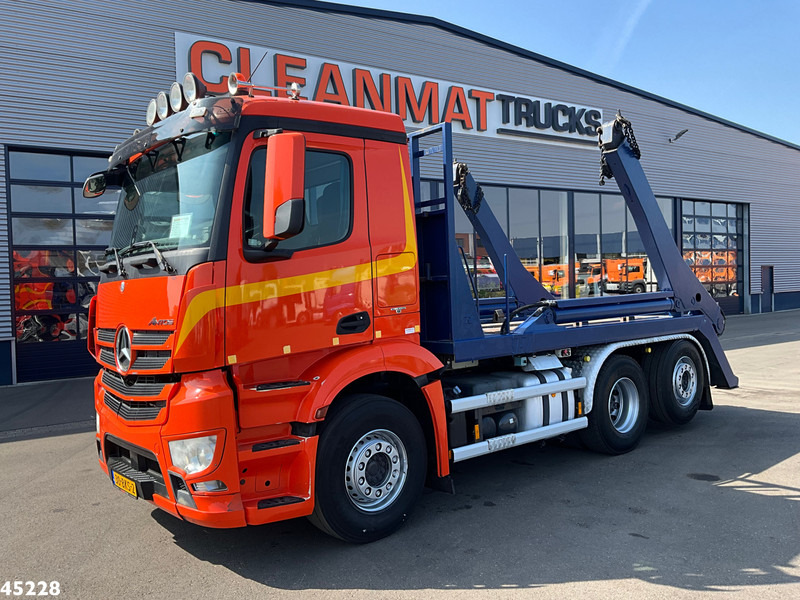 Mercedes-Benz Antos 2542 6x2 Euro 6 Hyva 18 portaalarmsysteem - Būvgružu konteineru vedējs: foto 2 Mercedes-Benz Antos 2542 6x2 Euro 6 Hyva 18 portaalarmsysteem - Būvgružu konteineru vedējs: foto 2