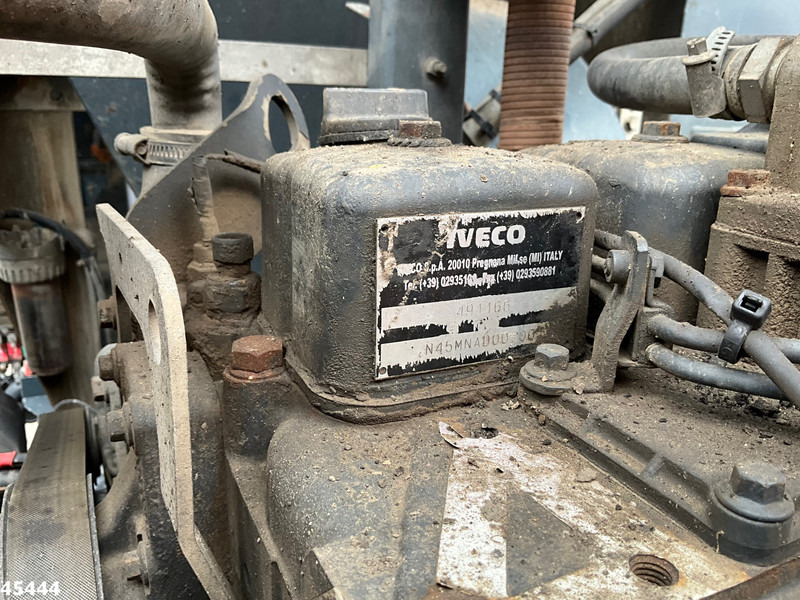 Ielu tīrīšanas mašīna Mercedes-Benz Atego 1018 Brock Left and right sweeper Just 141.848 km!: foto 9