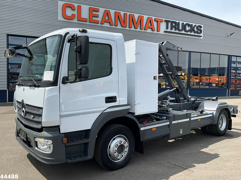 Mercedes-Benz Atego 1218 Euro 6 Manual 7 Ton haakarmsysteem - Pacēlājs ar āķi: foto 1 Mercedes-Benz Atego 1218 Euro 6 Manual 7 Ton haakarmsysteem - Pacēlājs ar āķi: foto 1