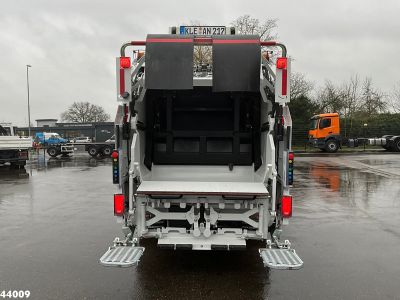 Mitsubishi Canter 9C18 Zoeller 7m³ - Atkritumu vedējs: foto 3 Mitsubishi Canter 9C18 Zoeller 7m³ - Atkritumu vedējs: foto 3