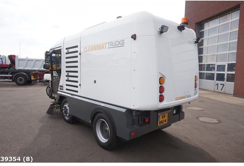 Ravo 560 STH met 3-de borstel - Ielu tīrīšanas mašīna: foto 2 Ravo 560 STH met 3-de borstel - Ielu tīrīšanas mašīna: foto 2