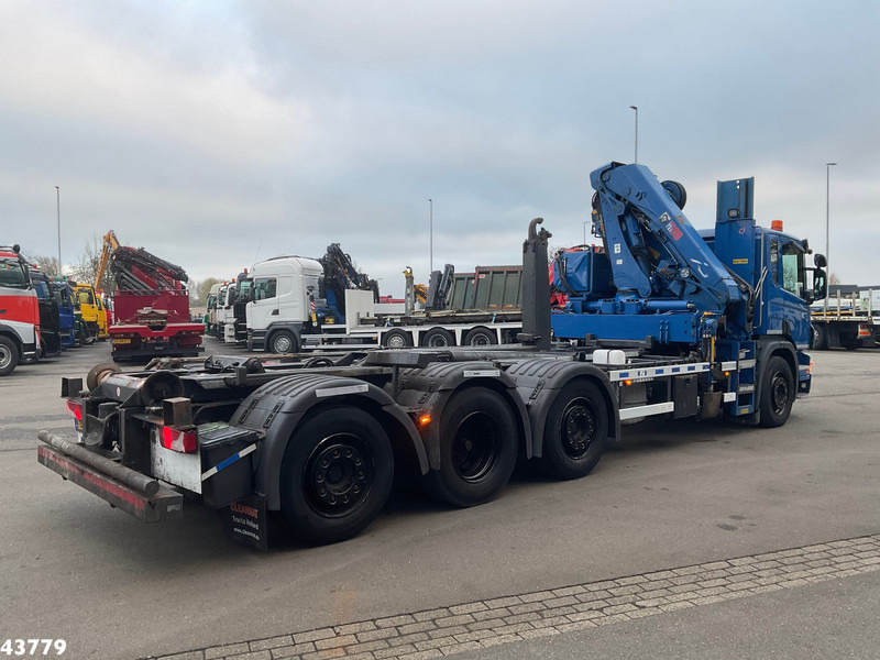 Scania P 360 8x2 Hiab 21 Tonmeter laadkraan - Pacēlājs ar āķi, Kravas auto ar manipulatoru: foto 4 Scania P 360 8x2 Hiab 21 Tonmeter laadkraan - Pacēlājs ar āķi, Kravas auto ar manipulatoru: foto 4