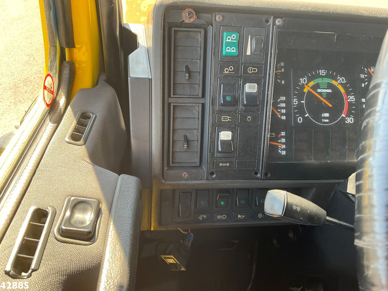 Scania R 142-H.400 6x2 Abschlepp "Gerestaureerde Oldtimer" līzingu Scania R 142-H.400 6x2 Abschlepp "Gerestaureerde Oldtimer": foto 19