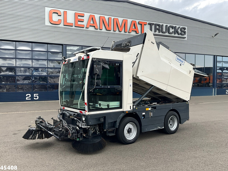 Schmidt Cleango 500 Compact Euro 6 with 3-rd brush - Ielu tīrīšanas mašīna: foto 1 Schmidt Cleango 500 Compact Euro 6 with 3-rd brush - Ielu tīrīšanas mašīna: foto 1