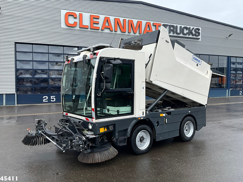 Schmidt Cleango 500 Compact Euro 6 with 3-rd brush - Ielu tīrīšanas mašīna: foto 1 Schmidt Cleango 500 Compact Euro 6 with 3-rd brush - Ielu tīrīšanas mašīna: foto 1