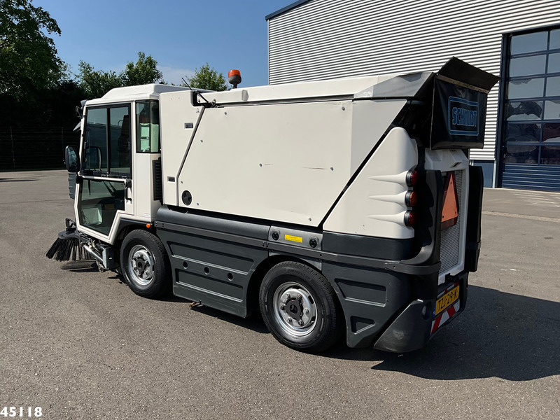 Schmidt Swingo Compact 200 Euro 6 - Ielu tīrīšanas mašīna: foto 5 Schmidt Swingo Compact 200 Euro 6 - Ielu tīrīšanas mašīna: foto 5
