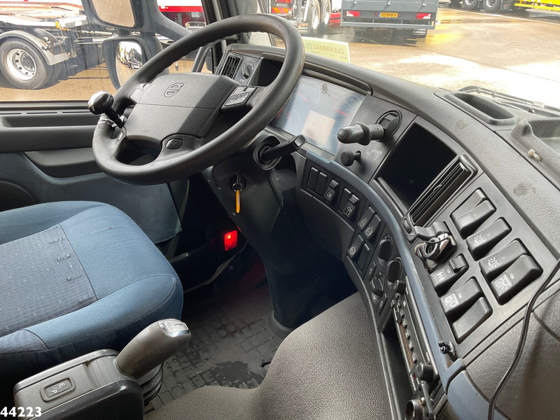 Vilcējs Volvo FM 340 HMF 12 Tonmeter laadkraan: foto 12