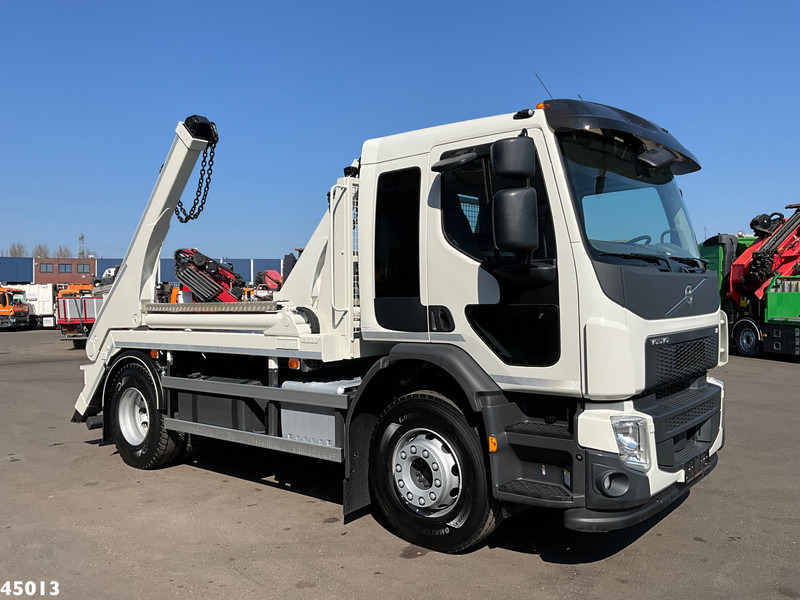 Volvo FE 350 Hyvalift 14 Ton portaalarmsysteem - Būvgružu konteineru vedējs: foto 2 Volvo FE 350 Hyvalift 14 Ton portaalarmsysteem - Būvgružu konteineru vedējs: foto 2