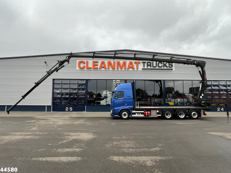 Volvo FH 520 8x4 Euro 5 Hiab 24 Tonmeter laadkraan + Fly-jib - Kravas auto ar manipulatoru: foto 1 Volvo FH 520 8x4 Euro 5 Hiab 24 Tonmeter laadkraan + Fly-jib - Kravas auto ar manipulatoru: foto 1