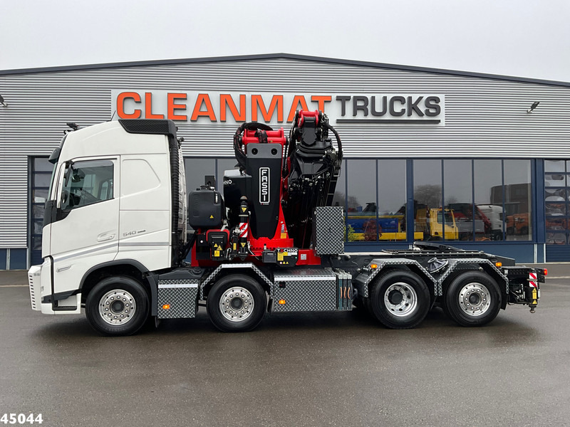 Volvo FH 540 8x2 Fassi 145 Tonmeter laadkraan + Fly-JIb Just 7.187 Km! Demo voertuig! - Kravas auto ar manipulatoru: foto 5 Volvo FH 540 8x2 Fassi 145 Tonmeter laadkraan + Fly-JIb Just 7.187 Km! Demo voertuig! - Kravas auto ar manipulatoru: foto 5