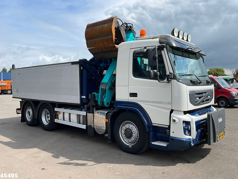 Volvo FM 330 6x2/6x4 Hydrodrive HMF 16 Tonmeter Z-kraan - Kravas automašīna pašizgāzējs, Kravas auto ar manipulatoru: foto 4 Volvo FM 330 6x2/6x4 Hydrodrive HMF 16 Tonmeter Z-kraan - Kravas automašīna pašizgāzējs, Kravas auto ar manipulatoru: foto 4