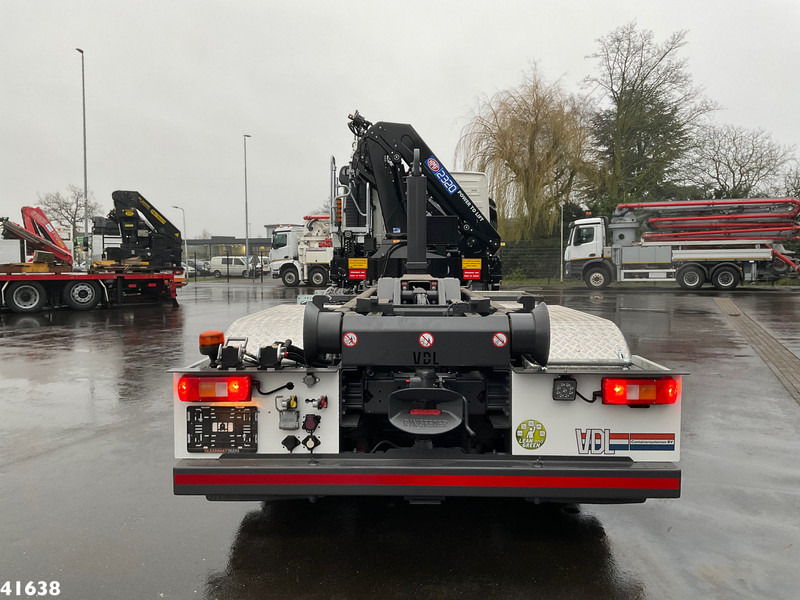 Volvo FM 430 HMF 23 ton/meter laadkraan - Pacēlājs ar āķi, Kravas auto ar manipulatoru: foto 4 Volvo FM 430 HMF 23 ton/meter laadkraan - Pacēlājs ar āķi, Kravas auto ar manipulatoru: foto 4