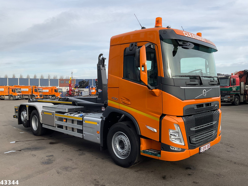 Volvo FM 430 VDL 21 Ton haakarmsysteem - Pacēlājs ar āķi: foto 3 Volvo FM 430 VDL 21 Ton haakarmsysteem - Pacēlājs ar āķi: foto 3