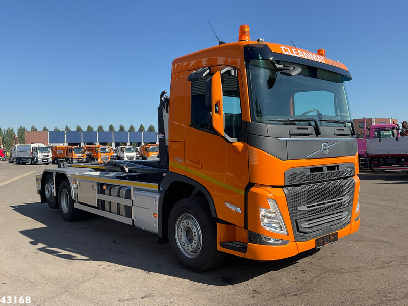 Volvo FM 430 VDL 21 Ton haakarmsysteem - Pacēlājs ar āķi: foto 3 Volvo FM 430 VDL 21 Ton haakarmsysteem - Pacēlājs ar āķi: foto 3