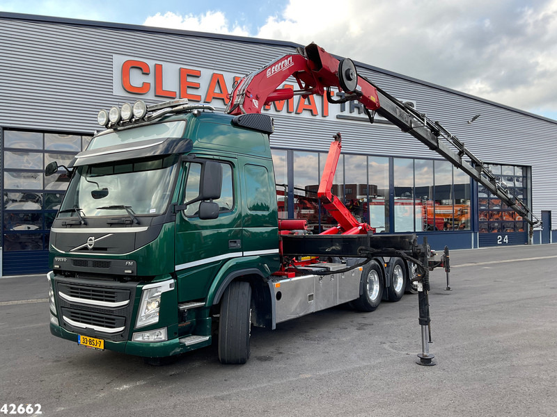 Volvo FM 460 8x4 TRIDEM Euro 6 32 Tonmeter laadkraan - Pacēlājs ar āķi, Kravas auto ar manipulatoru: foto 1 Volvo FM 460 8x4 TRIDEM Euro 6 32 Tonmeter laadkraan - Pacēlājs ar āķi, Kravas auto ar manipulatoru: foto 1