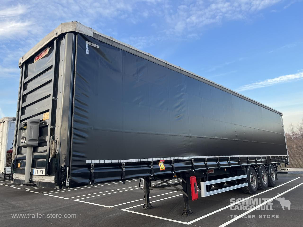 FRUEHAUF Curtainsider Standard - Tenta puspiekabe: foto 4 FRUEHAUF Curtainsider Standard - Tenta puspiekabe: foto 4