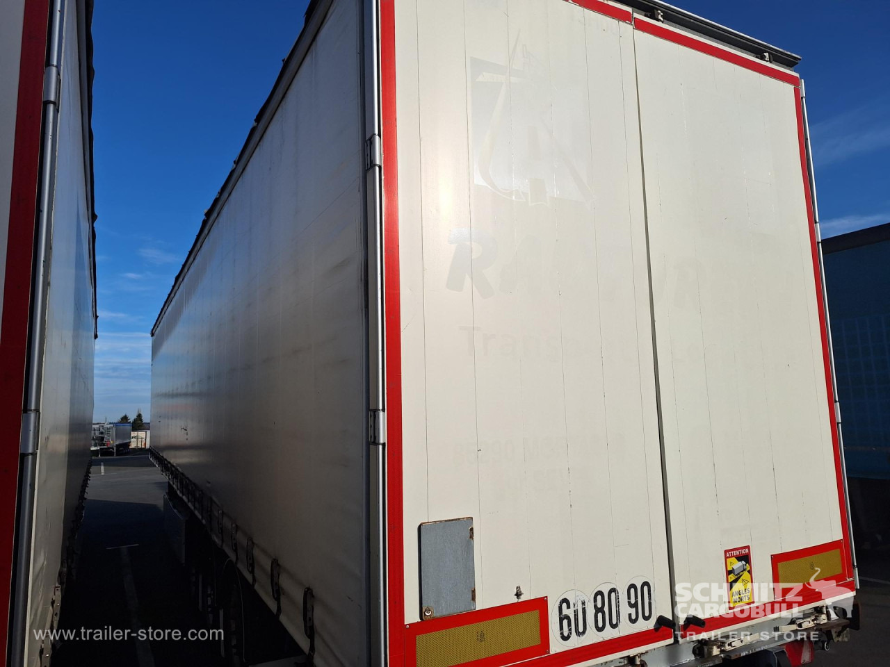 FRUEHAUF Curtainsider Standard Taillift - Tenta puspiekabe: foto 5 FRUEHAUF Curtainsider Standard Taillift - Tenta puspiekabe: foto 5