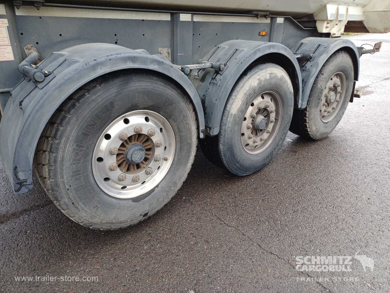 LANGENDORF Auflieger Kipper Alukastenmulde 24m³ - Puspiekabe pašizgāzējs: foto 3 LANGENDORF Auflieger Kipper Alukastenmulde 24m³ - Puspiekabe pašizgāzējs: foto 3