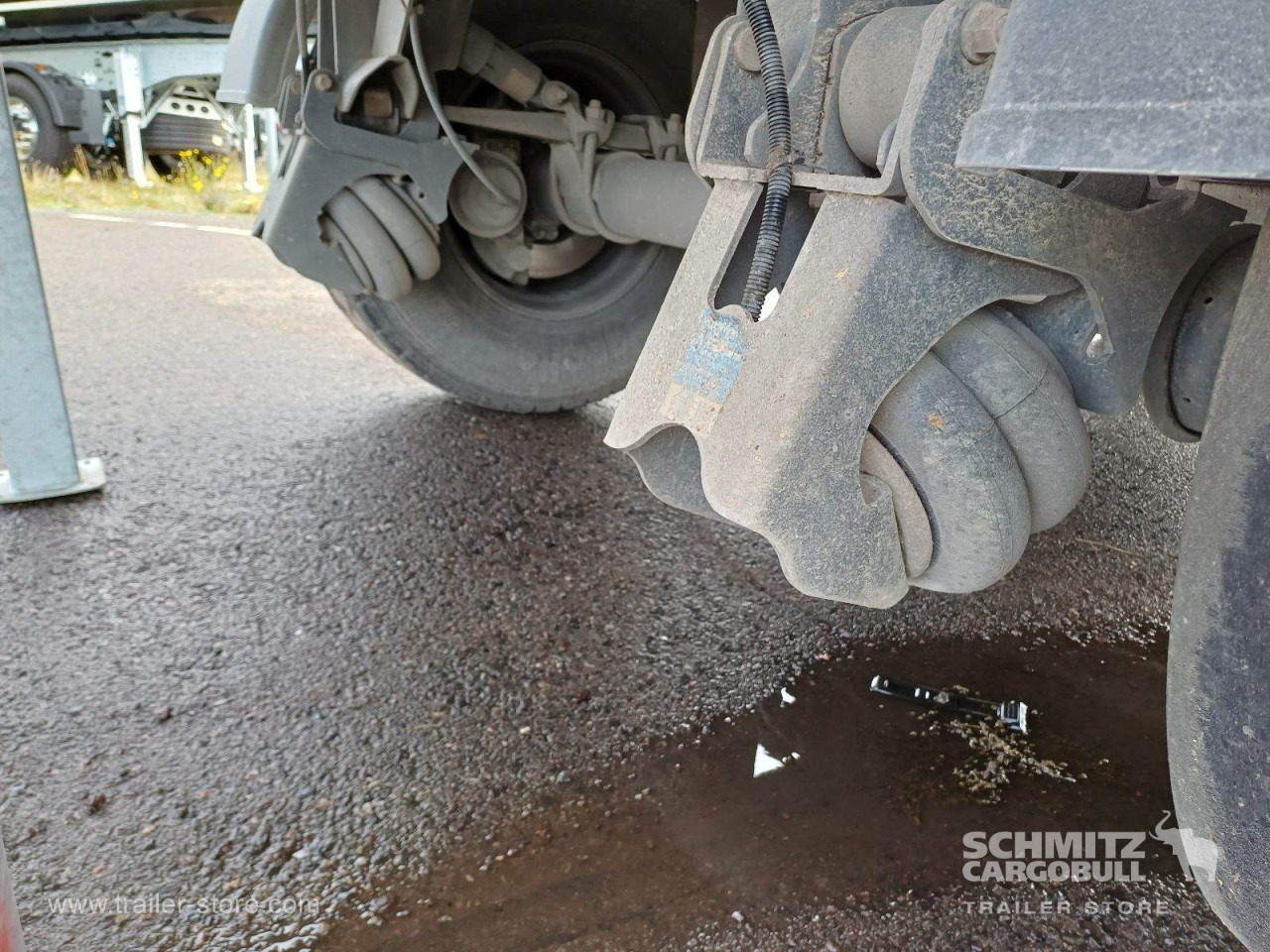 SCHMITZ Auflieger Kipper Alukastenmulde 24m³ - Puspiekabe pašizgāzējs: foto 3 SCHMITZ Auflieger Kipper Alukastenmulde 24m³ - Puspiekabe pašizgāzējs: foto 3