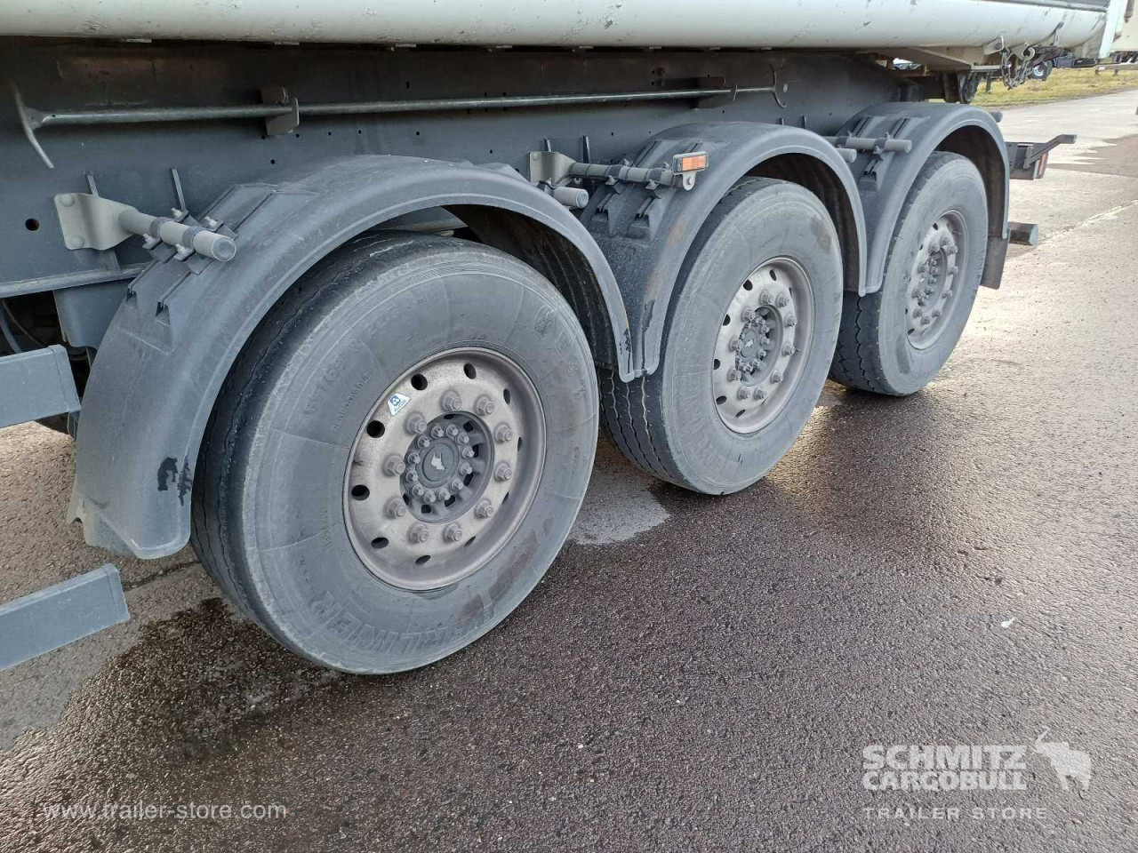 SCHMITZ Auflieger Kipper Alukastenmulde 44m³ - Puspiekabe pašizgāzējs: foto 2 SCHMITZ Auflieger Kipper Alukastenmulde 44m³ - Puspiekabe pašizgāzējs: foto 2