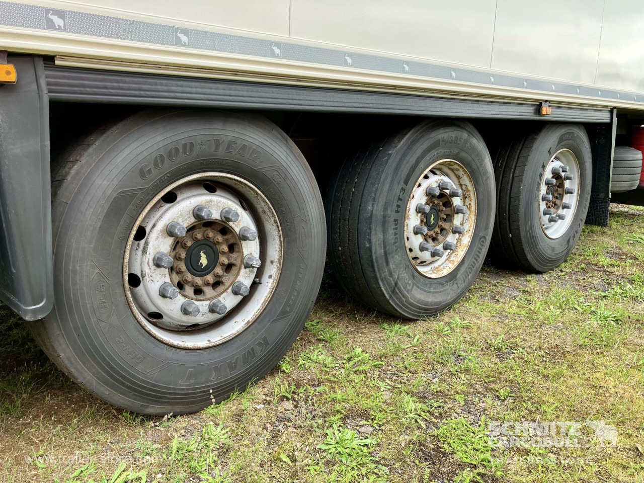 SCHMITZ Auflieger Tiefkühler Standard Double deck - Puspiekabe izotermiskais: foto 2 SCHMITZ Auflieger Tiefkühler Standard Double deck - Puspiekabe izotermiskais: foto 2