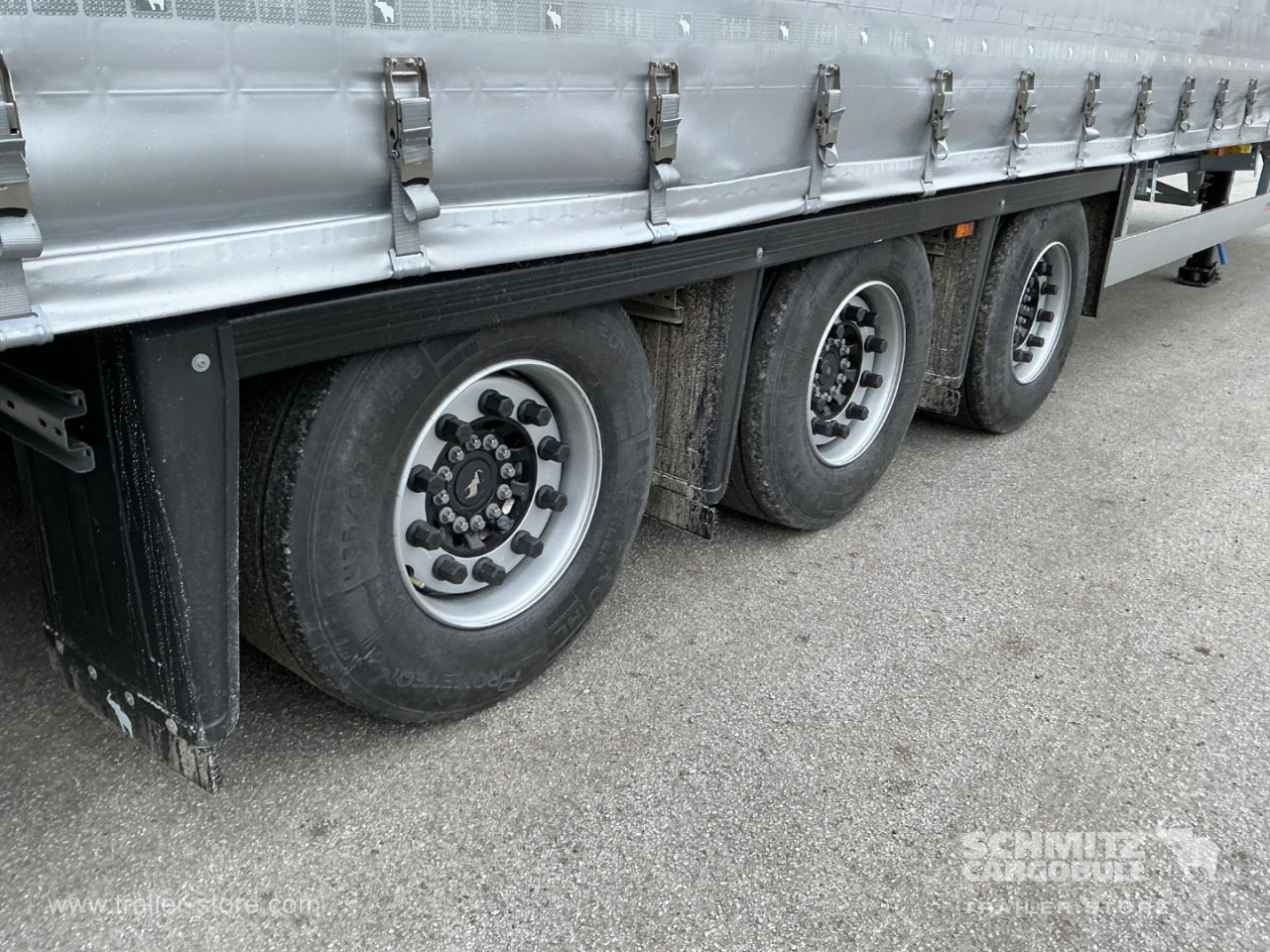 SCHMITZ Curtainsider Mega - Tenta puspiekabe: foto 2 SCHMITZ Curtainsider Mega - Tenta puspiekabe: foto 2