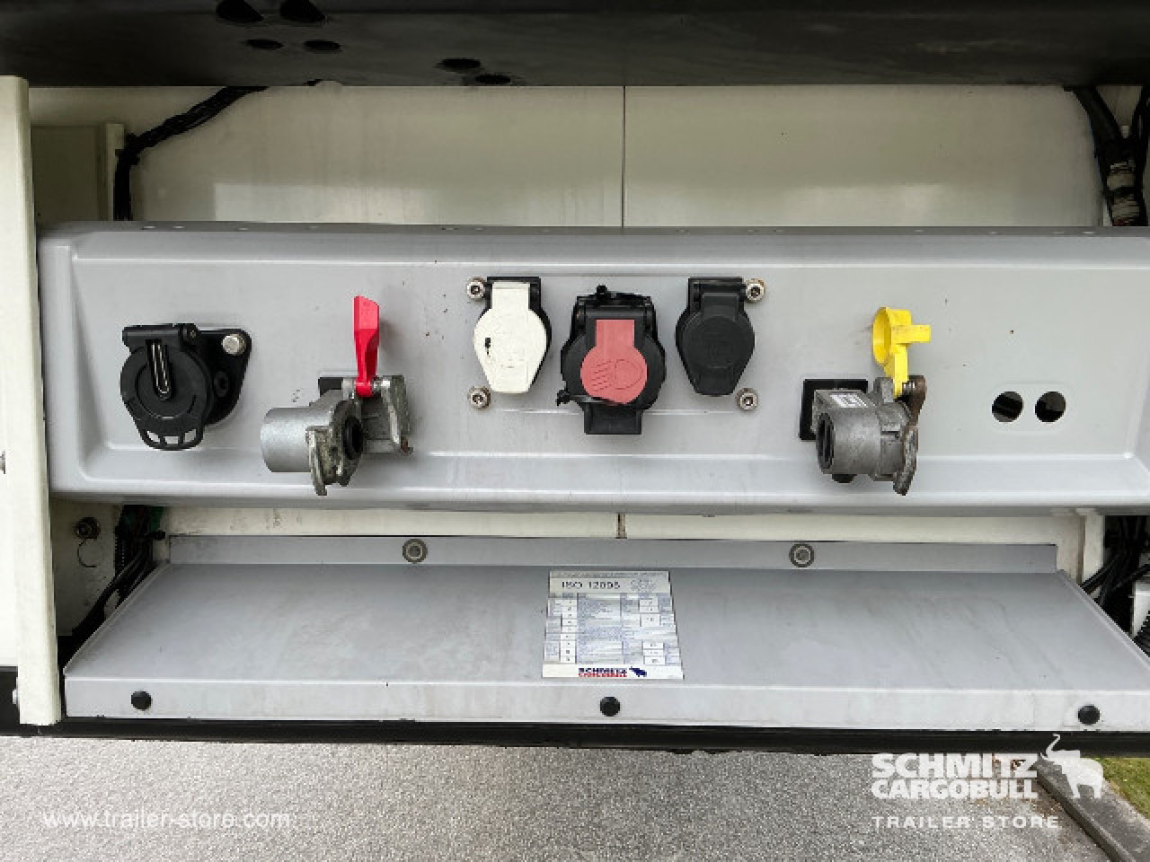 SCHMITZ Semiremolque Frigo Sistema carne colgada - Puspiekabe izotermiskais: foto 4 SCHMITZ Semiremolque Frigo Sistema carne colgada - Puspiekabe izotermiskais: foto 4