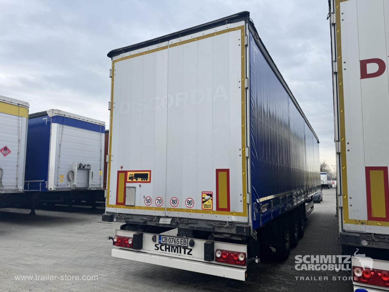 SCHMITZ Curtainsider Standard - Tenta puspiekabe: foto 5 SCHMITZ Curtainsider Standard - Tenta puspiekabe: foto 5