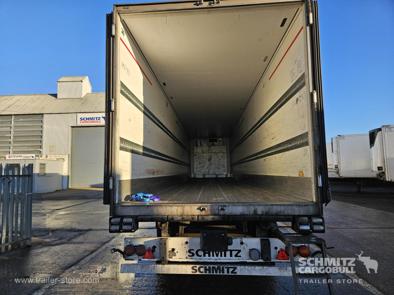 Puspiekabe izotermiskais SCHMITZ Reefer Standard: foto 9 Puspiekabe izotermiskais SCHMITZ Reefer Standard: foto 9