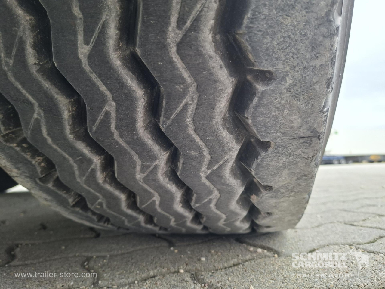 KOEGEL Mélyhűtő koffer Szabvány - Puspiekabe izotermiskais: foto 5 KOEGEL Mélyhűtő koffer Szabvány - Puspiekabe izotermiskais: foto 5