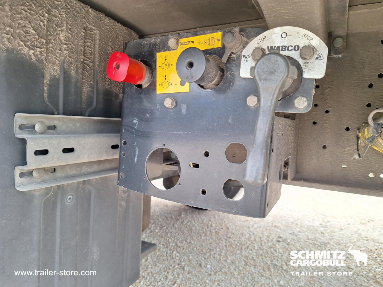 SCHMITZ Curtainsider Mega - Tenta puspiekabe: foto 4 SCHMITZ Curtainsider Mega - Tenta puspiekabe: foto 4