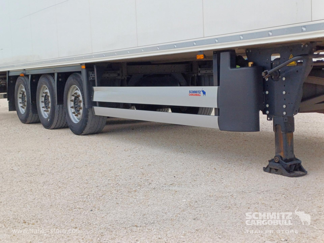 Puspiekabe izotermiskais SCHMITZ Reefer Multitemp: foto 13 Puspiekabe izotermiskais SCHMITZ Reefer Multitemp: foto 13
