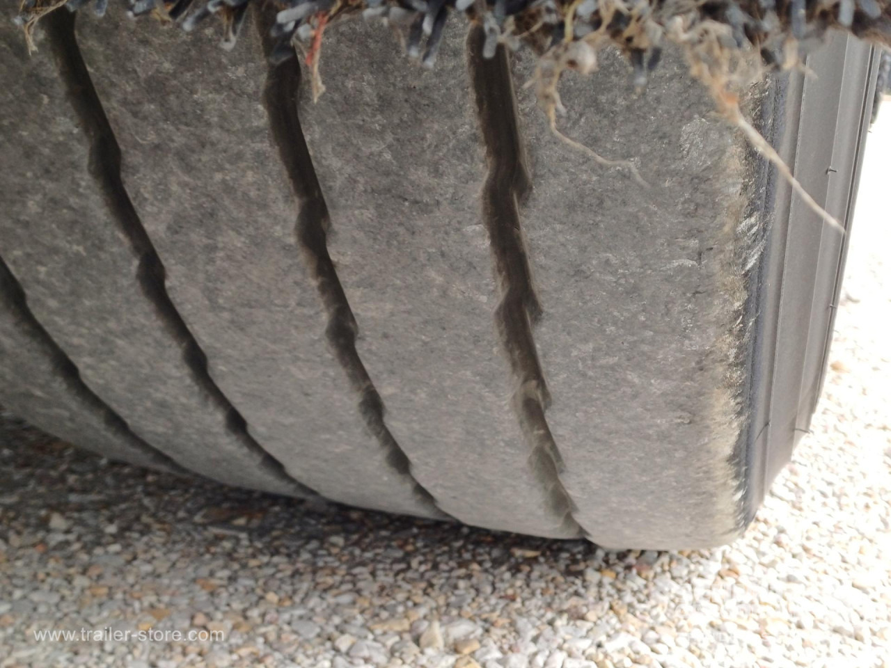 Puspiekabe izotermiskais SCHMITZ Reefer Multitemp: foto 6 Puspiekabe izotermiskais SCHMITZ Reefer Multitemp: foto 6