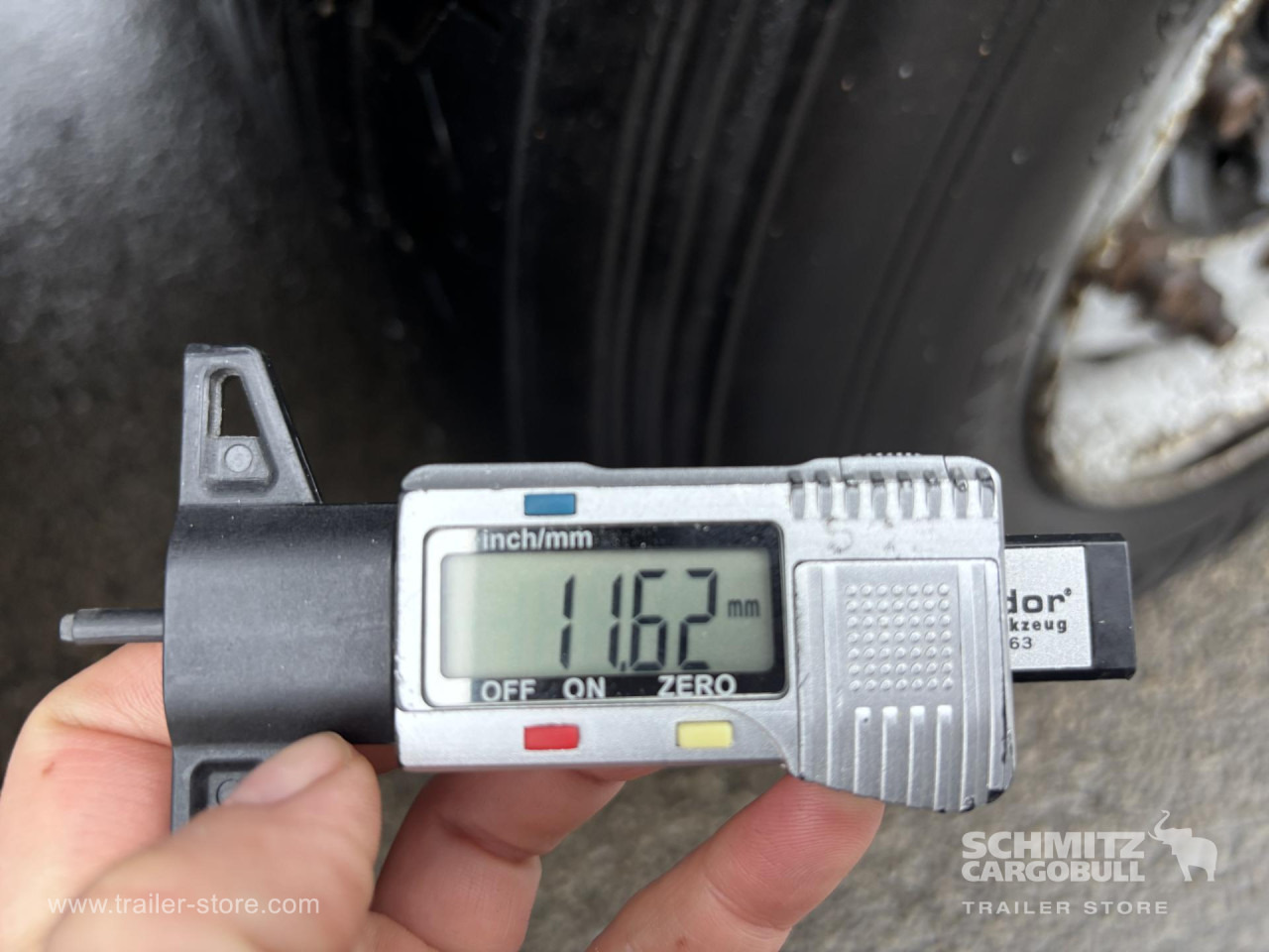 SCHMITZ Curtainsider Mega - Tenta puspiekabe: foto 2 SCHMITZ Curtainsider Mega - Tenta puspiekabe: foto 2