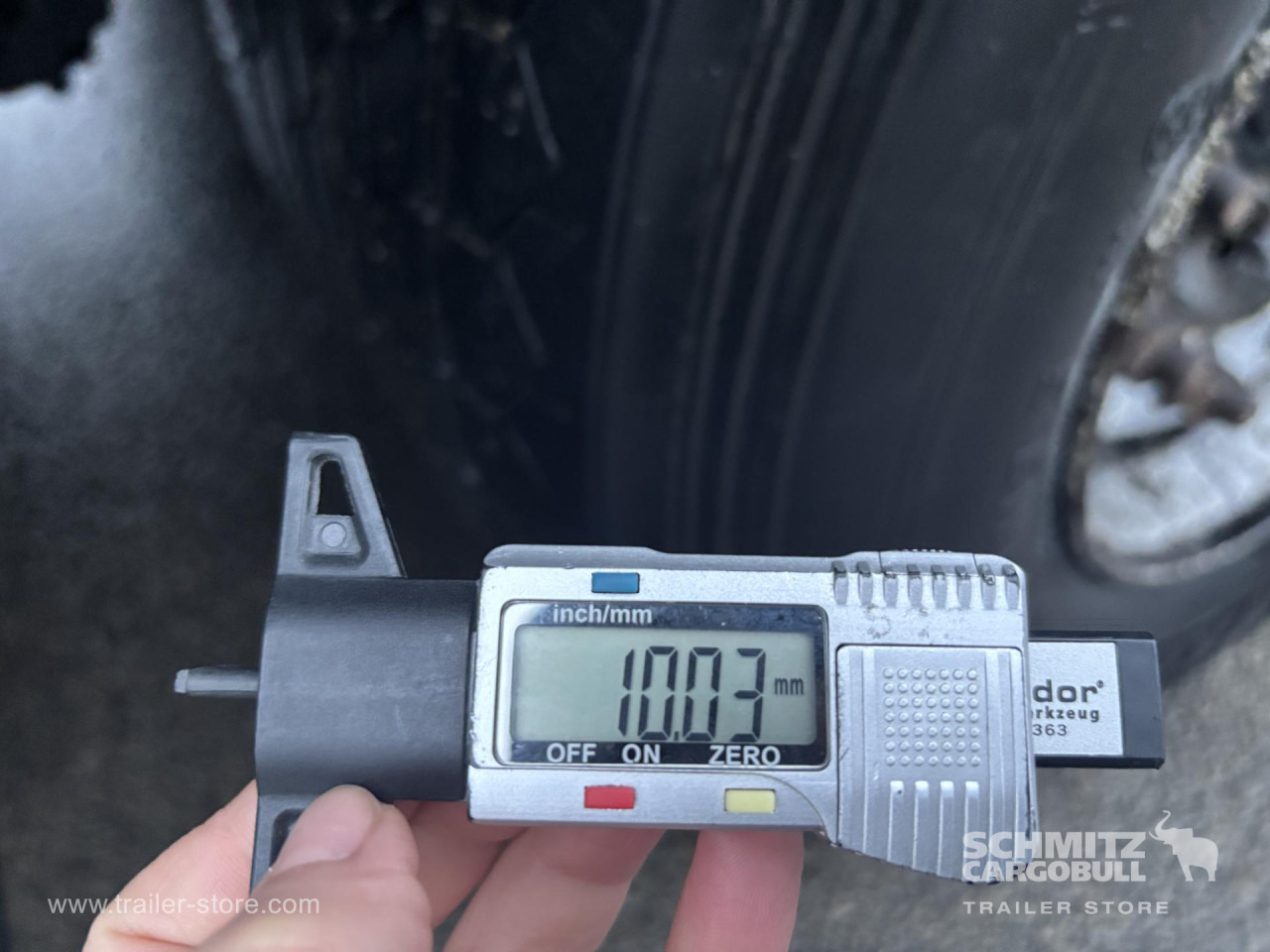 SCHMITZ Curtainsider Mega - Tenta puspiekabe: foto 2 SCHMITZ Curtainsider Mega - Tenta puspiekabe: foto 2