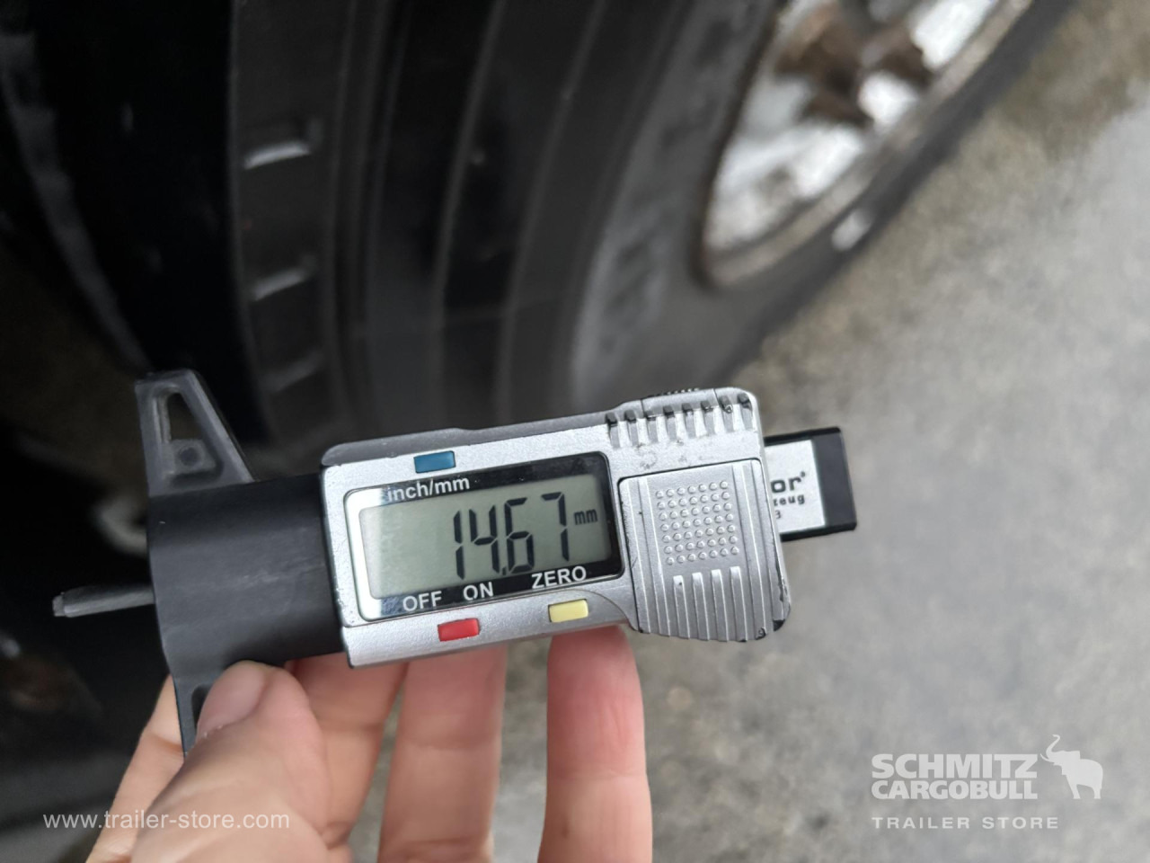 SCHMITZ Curtainsider Standard - Tenta puspiekabe: foto 4 SCHMITZ Curtainsider Standard - Tenta puspiekabe: foto 4