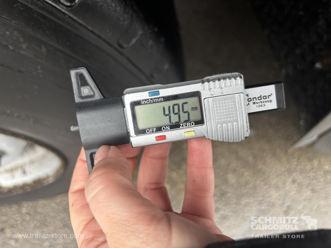 SCHMITZ Curtainsider Standard - Tenta puspiekabe: foto 3 SCHMITZ Curtainsider Standard - Tenta puspiekabe: foto 3