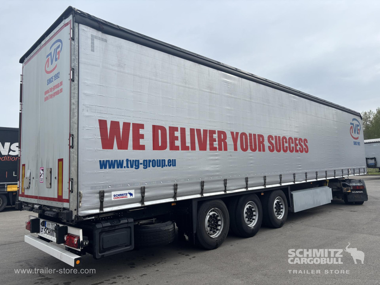 SCHMITZ Curtainsider Standard - Tenta puspiekabe: foto 1 SCHMITZ Curtainsider Standard - Tenta puspiekabe: foto 1