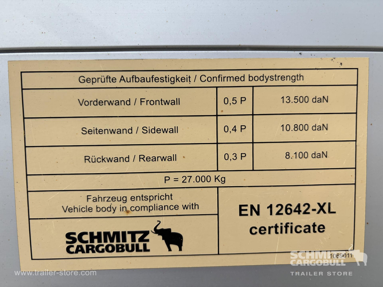 SCHMITZ Curtainsider Standard - Tenta puspiekabe: foto 3 SCHMITZ Curtainsider Standard - Tenta puspiekabe: foto 3