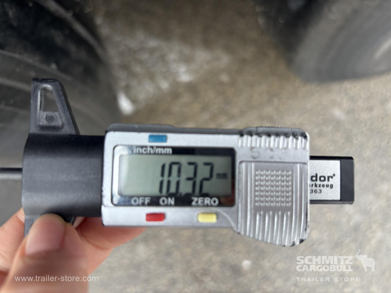 SCHMITZ Curtainsider Standard - Tenta puspiekabe: foto 3 SCHMITZ Curtainsider Standard - Tenta puspiekabe: foto 3