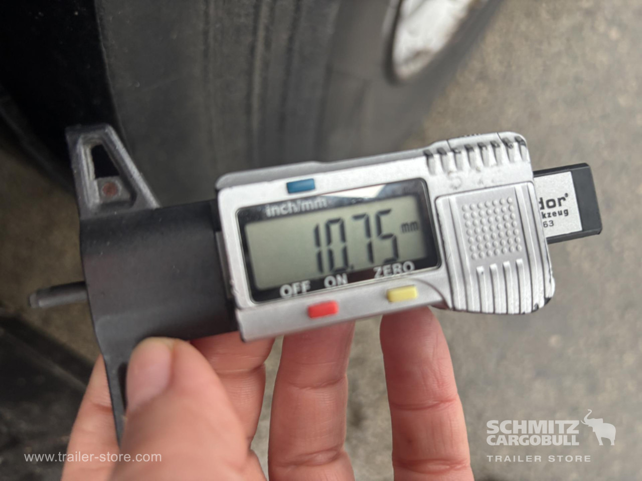 SCHMITZ Curtainsider Standard - Tenta puspiekabe: foto 4 SCHMITZ Curtainsider Standard - Tenta puspiekabe: foto 4