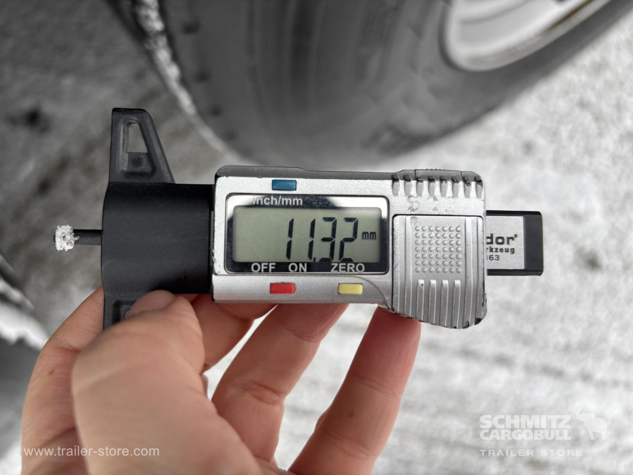 SCHMITZ Curtainsider Standard - Tenta puspiekabe: foto 3 SCHMITZ Curtainsider Standard - Tenta puspiekabe: foto 3