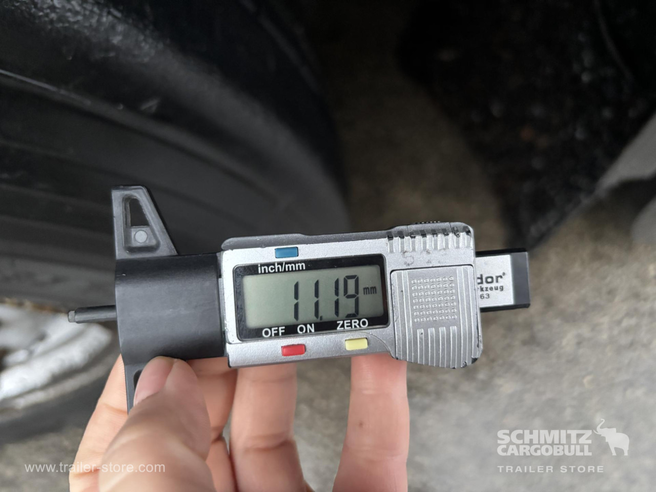 SCHMITZ Curtainsider Standard - Tenta puspiekabe: foto 3 SCHMITZ Curtainsider Standard - Tenta puspiekabe: foto 3