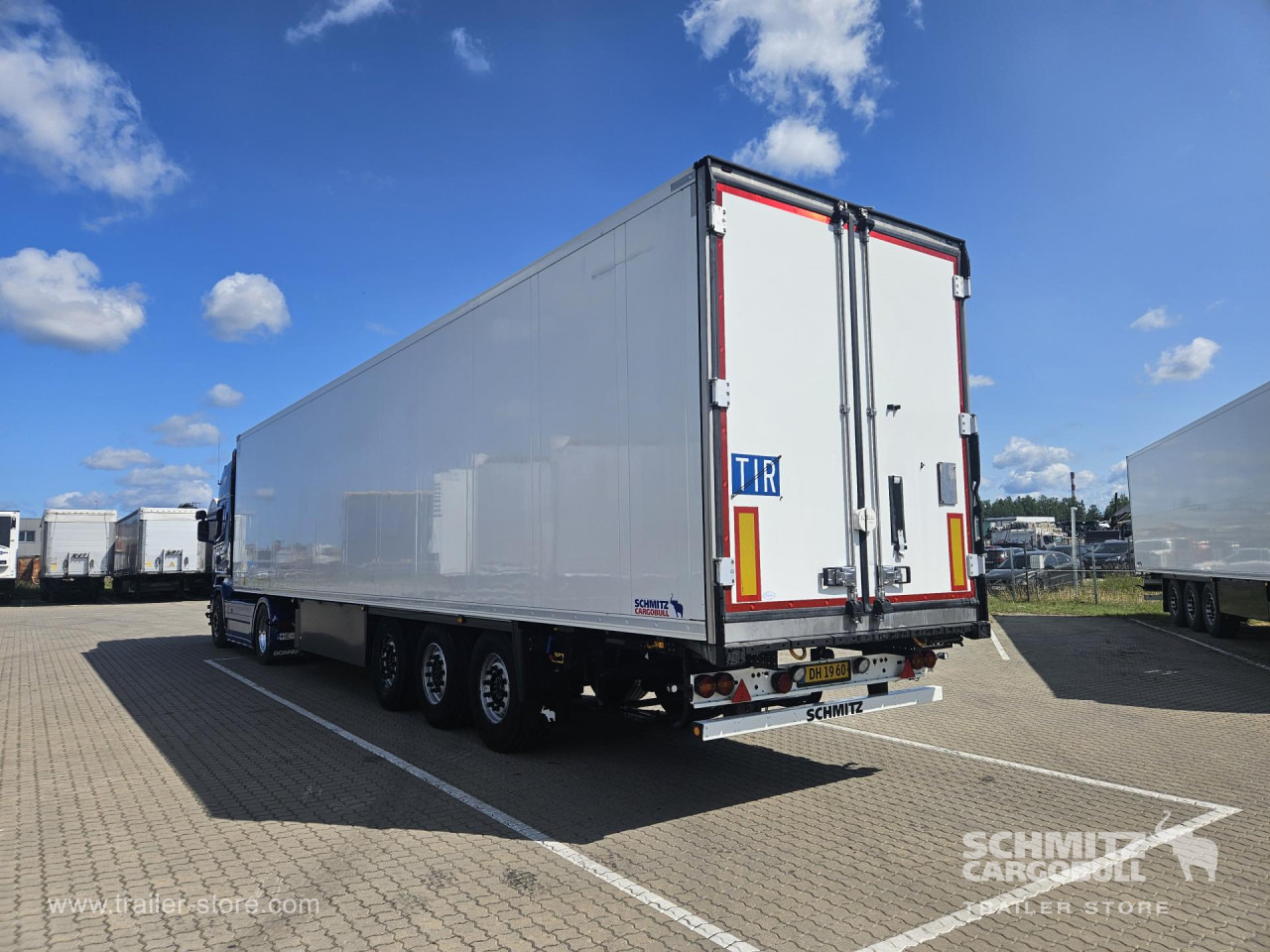 SCHMITZ Reefer Multitemp Double deck - Puspiekabe izotermiskais: foto 3 SCHMITZ Reefer Multitemp Double deck - Puspiekabe izotermiskais: foto 3