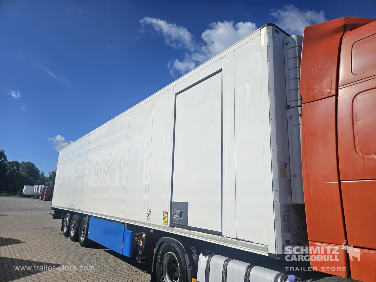 SCHMITZ Reefer Multitemp - Puspiekabe izotermiskais: foto 4 SCHMITZ Reefer Multitemp - Puspiekabe izotermiskais: foto 4