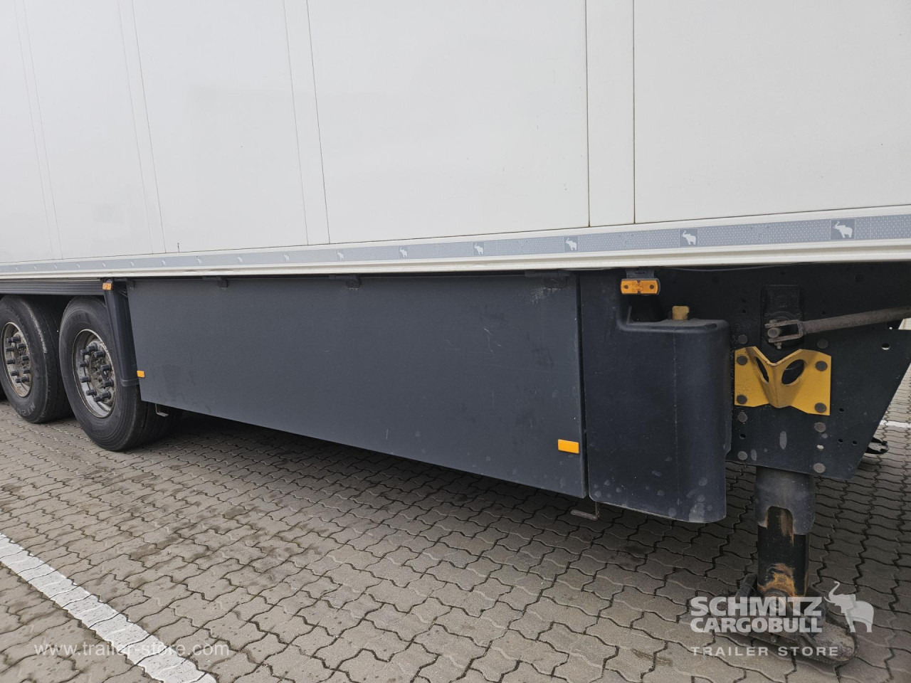 SCHMITZ Reefer Multitemp - Puspiekabe izotermiskais: foto 4 SCHMITZ Reefer Multitemp - Puspiekabe izotermiskais: foto 4
