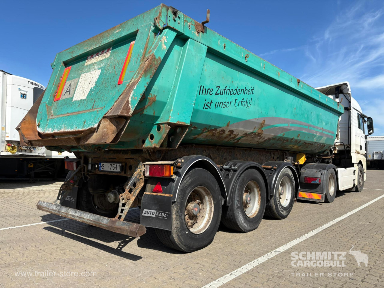 SCHMITZ Tipper Standard - Puspiekabe izotermiskais: foto 1 SCHMITZ Tipper Standard - Puspiekabe izotermiskais: foto 1