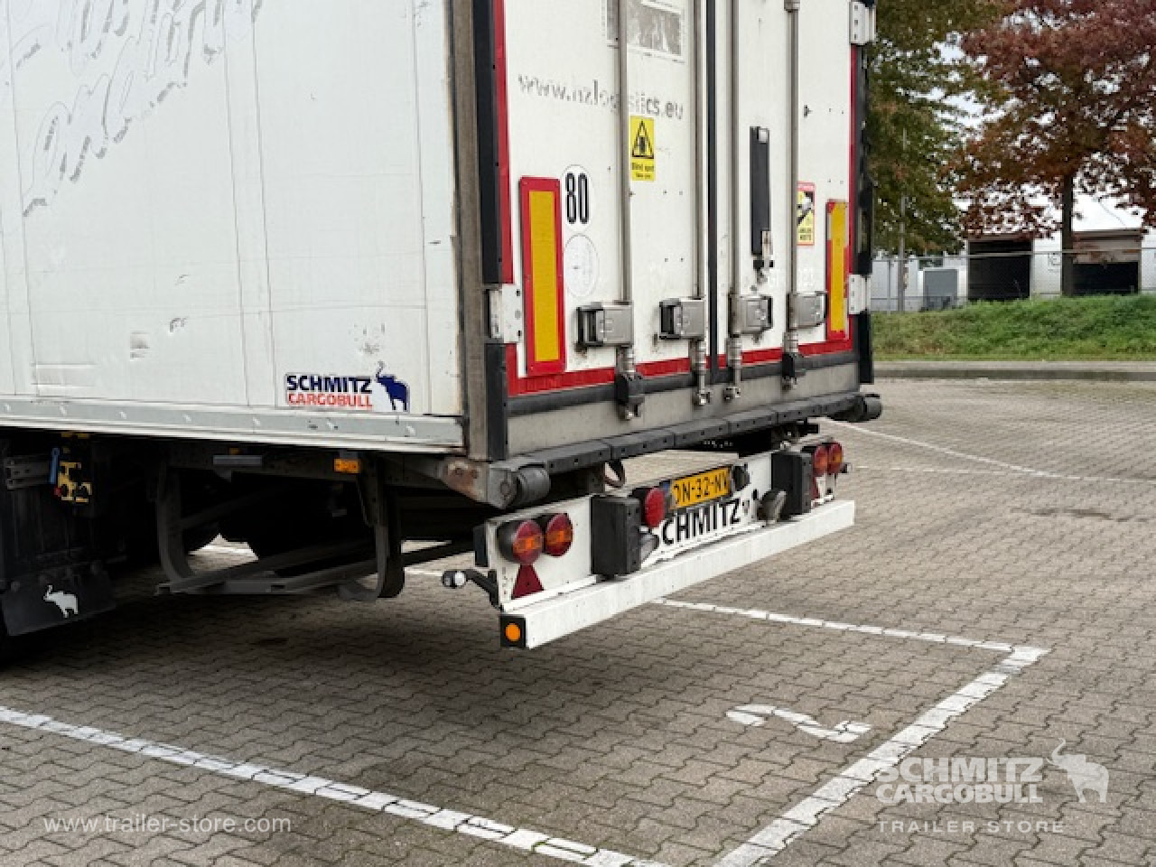 SCHMITZ Oplegger Vries Standard - Puspiekabe izotermiskais: foto 4 SCHMITZ Oplegger Vries Standard - Puspiekabe izotermiskais: foto 4