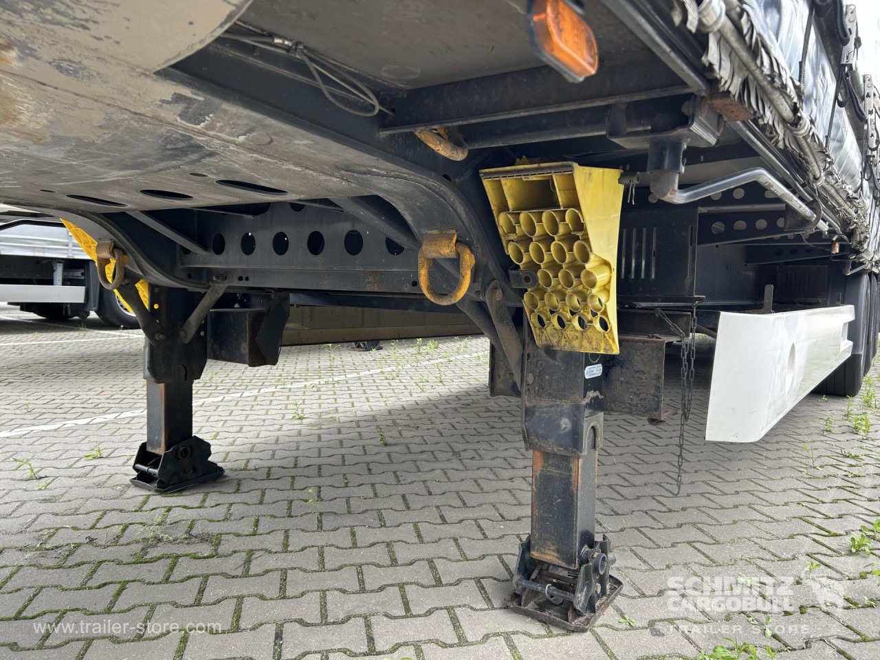 Tenta puspiekabe WIELTON Curtainsider Mega: foto 9