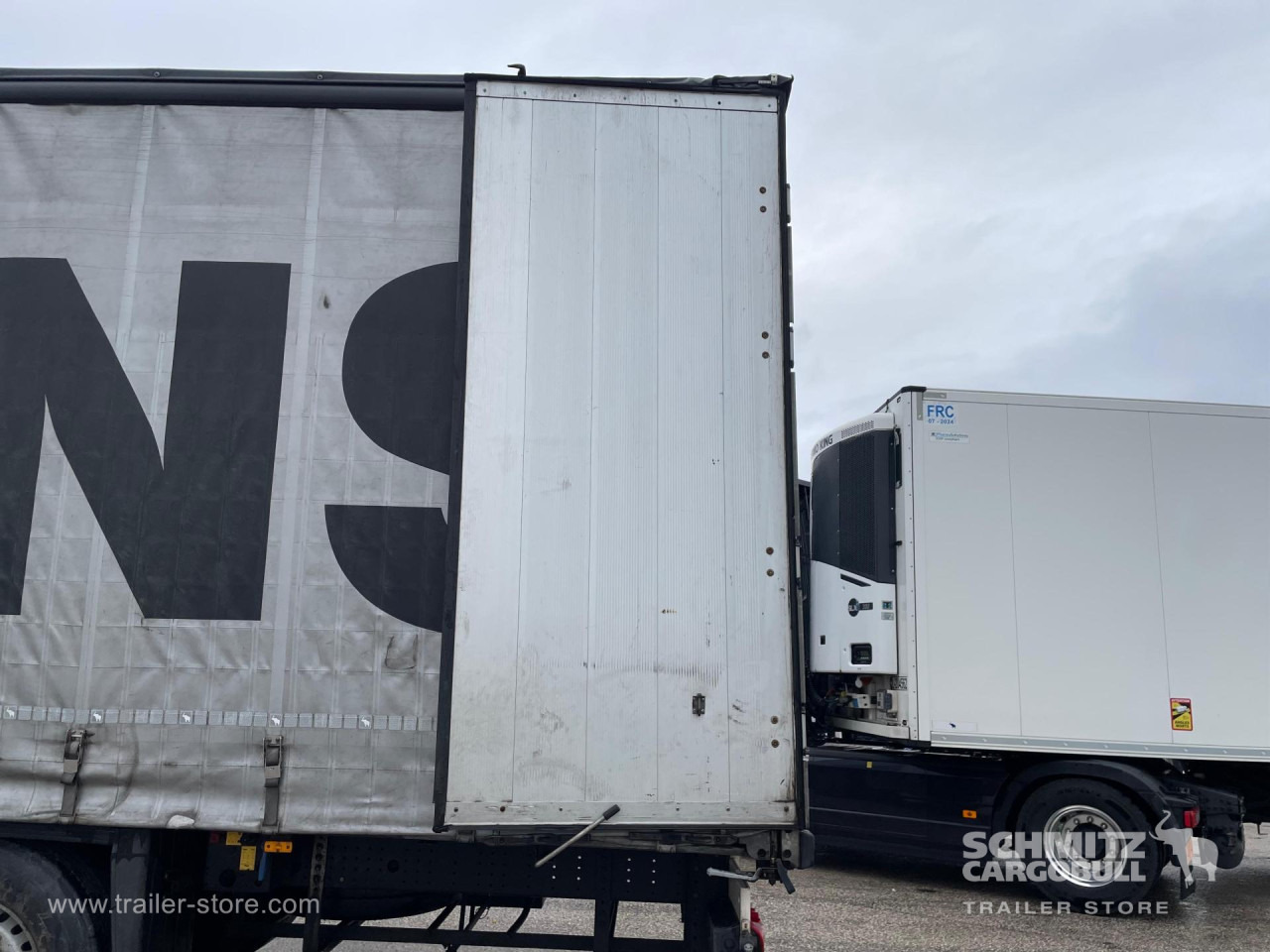 SCHMITZ Curtainsider Standard - Tenta puspiekabe: foto 5 SCHMITZ Curtainsider Standard - Tenta puspiekabe: foto 5